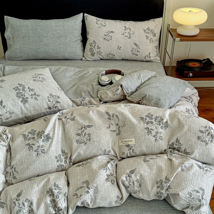 91家纺网 家纺一手货源 找家纺 金梦拉家纺 2025秋冬爆款新品高克重加厚原麻亚麻皱皱纱印花四件套 篱落