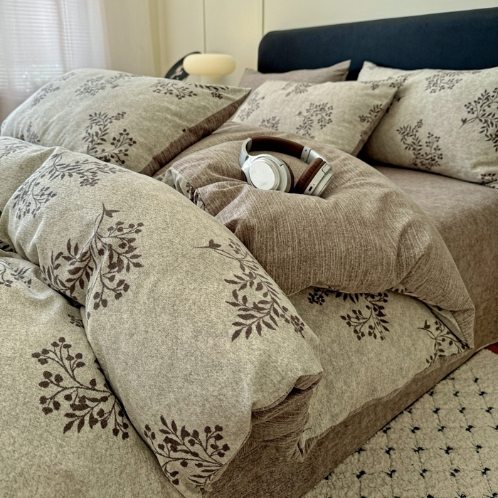 91家纺网 家纺一手货源 找家纺 金梦拉家纺 2025秋冬爆款新品高克重加厚原麻亚麻皱皱纱印花四件套 曼咖