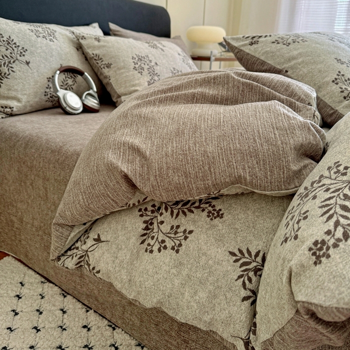 91家纺网 家纺一手货源 找家纺 金梦拉家纺 2025秋冬爆款新品高克重加厚原麻亚麻皱皱纱印花四件套 曼咖