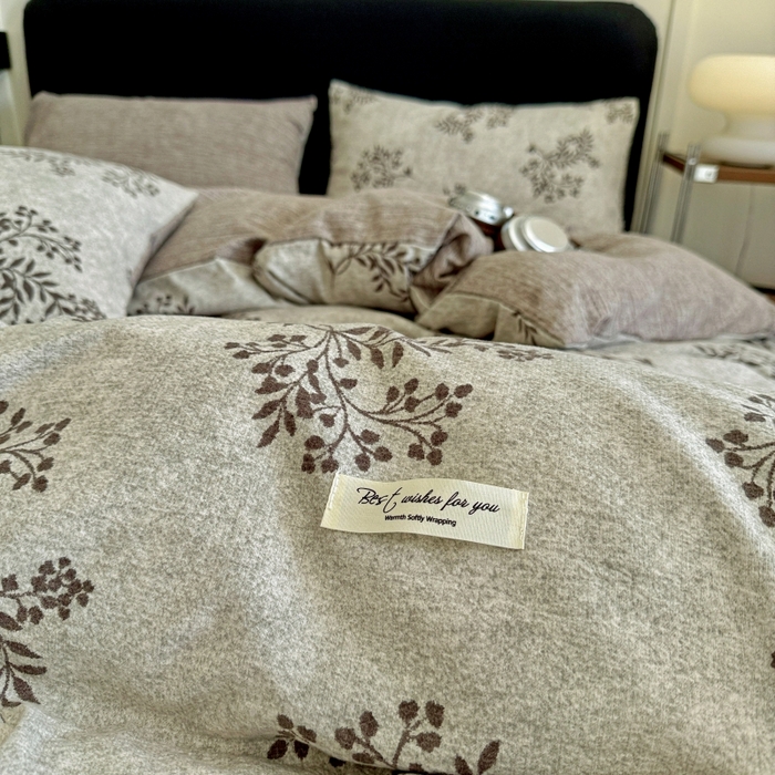 91家纺网 家纺一手货源 找家纺 金梦拉家纺 2025秋冬爆款新品高克重加厚原麻亚麻皱皱纱印花四件套 曼咖