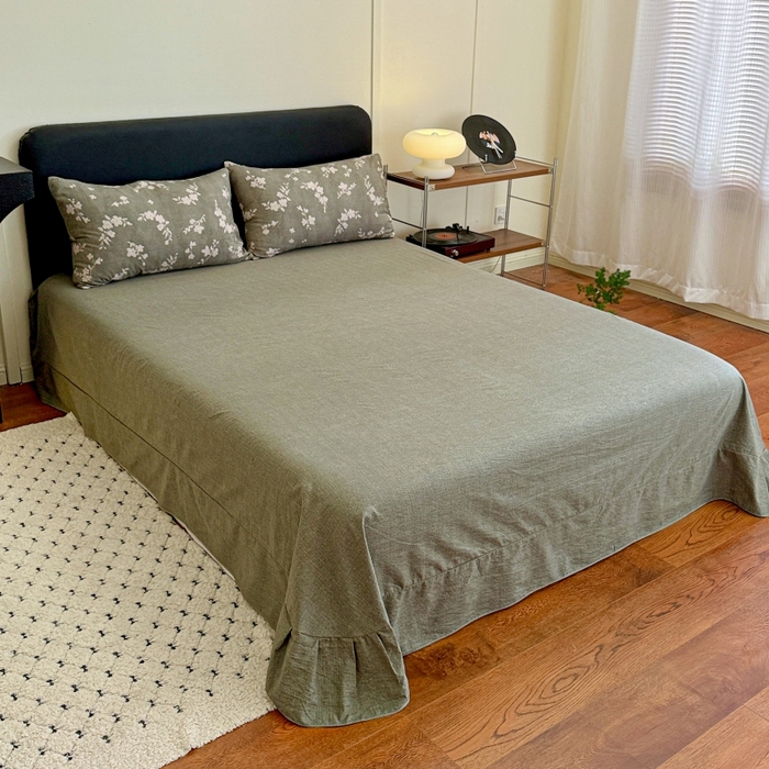 91家纺网 家纺一手货源 找家纺 金梦拉家纺 2025秋冬爆款新品高克重加厚原麻亚麻皱皱纱印花四件套 秘境绿