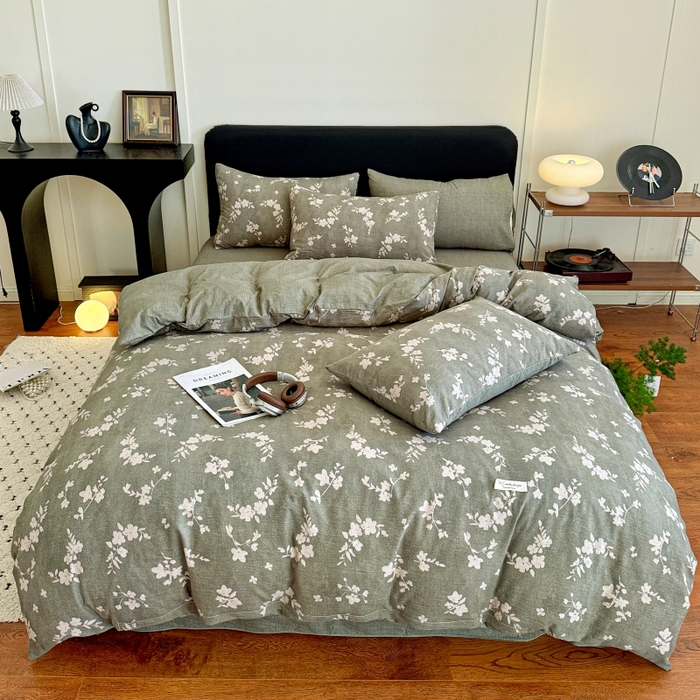 91家纺网 家纺一手货源 找家纺 金梦拉家纺 2025秋冬爆款新品高克重加厚原麻亚麻皱皱纱印花四件套 秘境绿