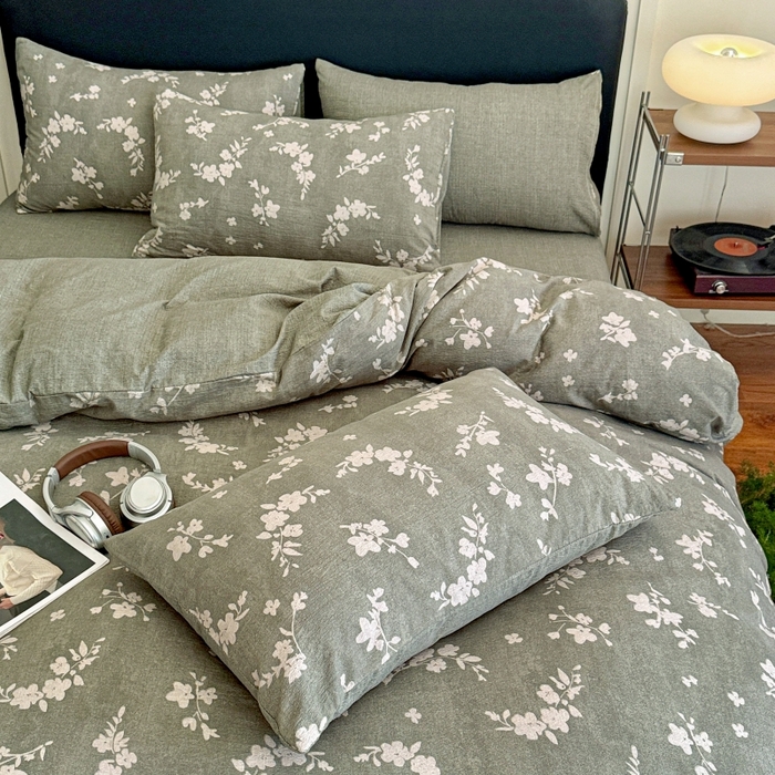 91家纺网 家纺一手货源 找家纺 金梦拉家纺 2025秋冬爆款新品高克重加厚原麻亚麻皱皱纱印花四件套 秘境绿