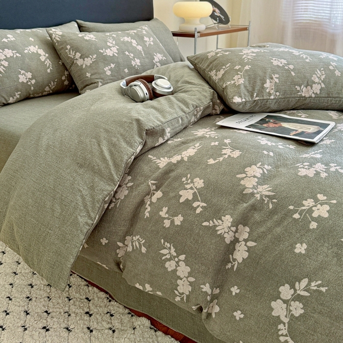 91家纺网 家纺一手货源 找家纺 金梦拉家纺 2025秋冬爆款新品高克重加厚原麻亚麻皱皱纱印花四件套 秘境绿