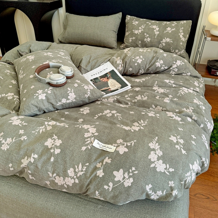 91家纺网 家纺一手货源 找家纺 金梦拉家纺 2025秋冬爆款新品高克重加厚原麻亚麻皱皱纱印花四件套 秘境绿