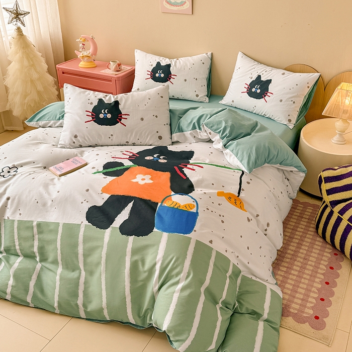 91家纺网 家纺一手货源 找家纺 玉元坊 2025新款通纯色全棉床笠纯棉床裙学生床单三四件套基础款 猫钓鱼