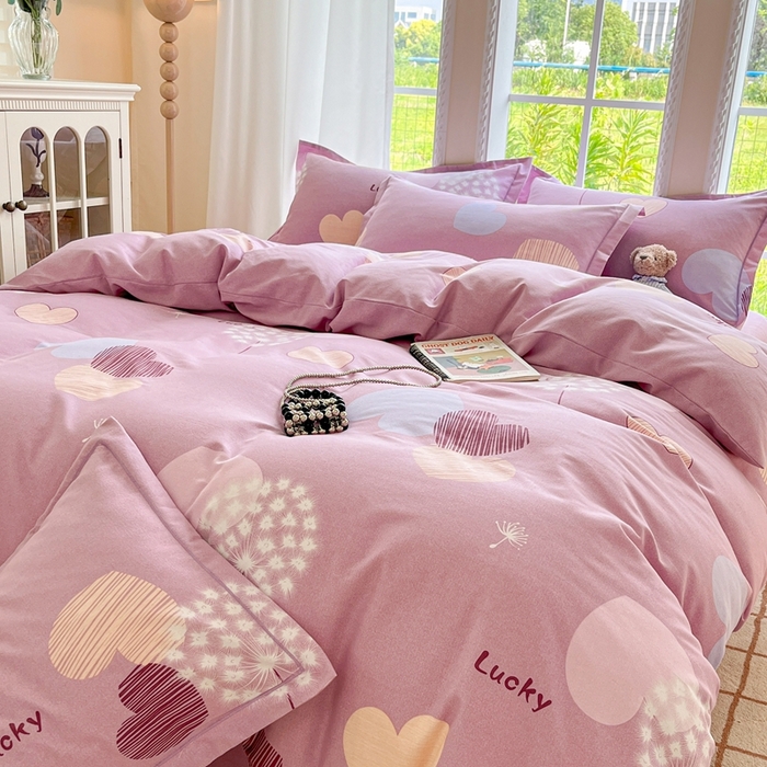 91家纺网 家纺一手货源 找家纺 莱通家纺 2025新款新疆棉加厚生态磨毛印花四件套 怦然心动