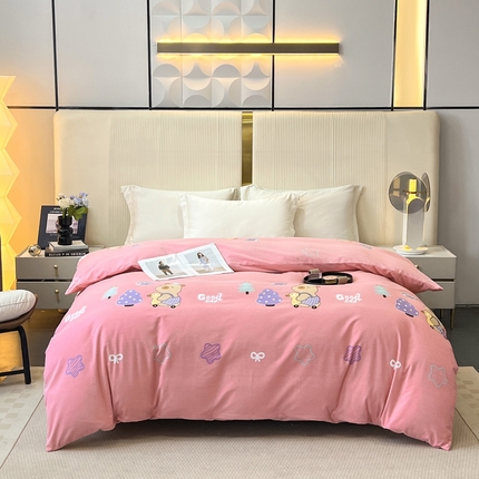 91家纺网 家纺一手货源 找家纺 凌鼎 2025新款喷气加厚磨毛单被套 卡皮巴拉粉