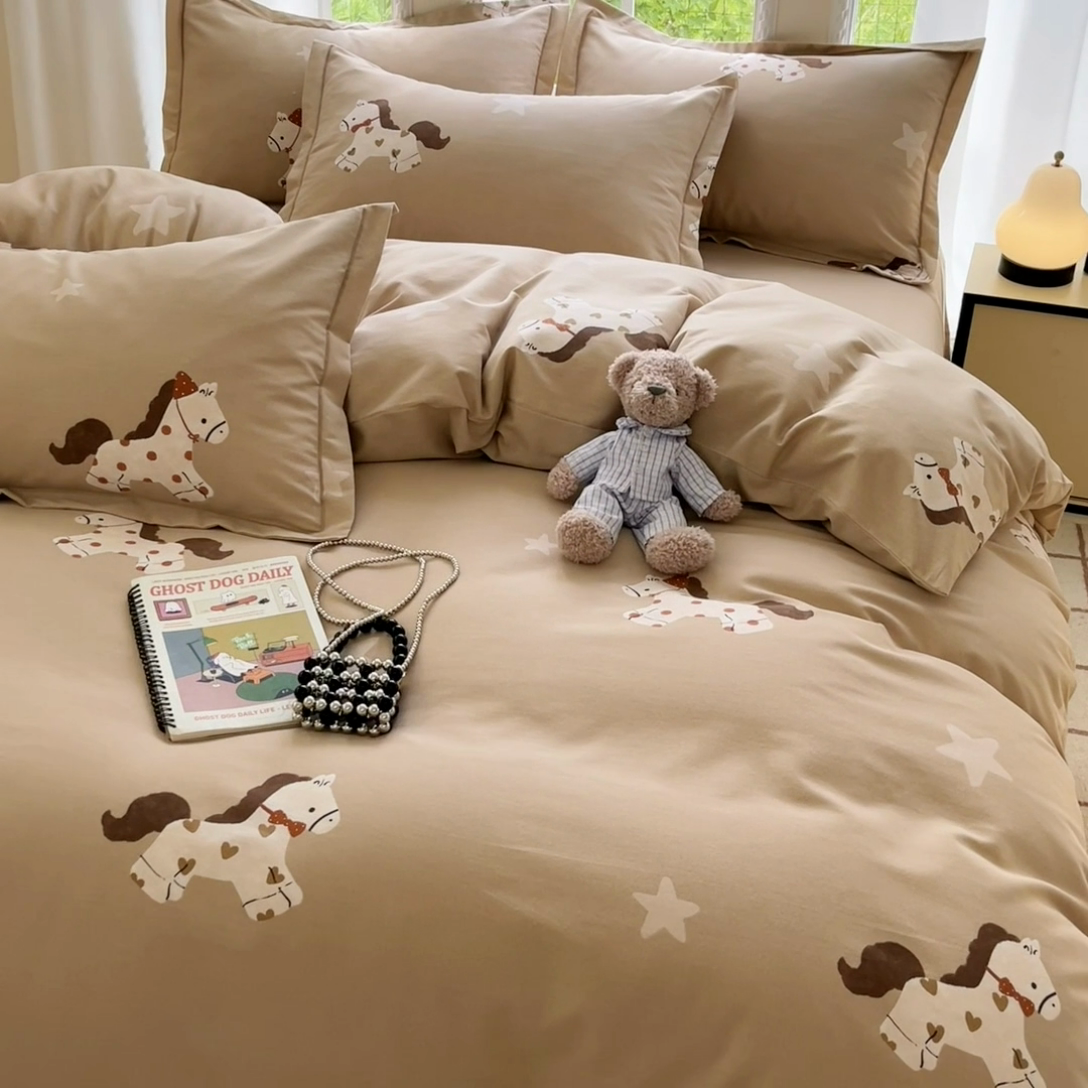 91家纺网 家纺一手货源 找家纺 莱通家纺 2025新款新疆棉加厚生态磨毛印花四件套 贝儿