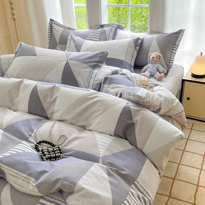 91家纺网 家纺一手货源 找家纺 莱通家纺 2025新款新疆棉加厚生态磨毛印花单被套 创意几何