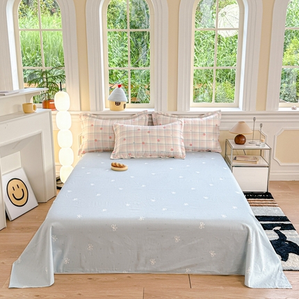 91家纺网 家纺一手货源 找家纺 帛织澜家纺 2025新款12868全棉喷气印花床单单件 草莓派-B版