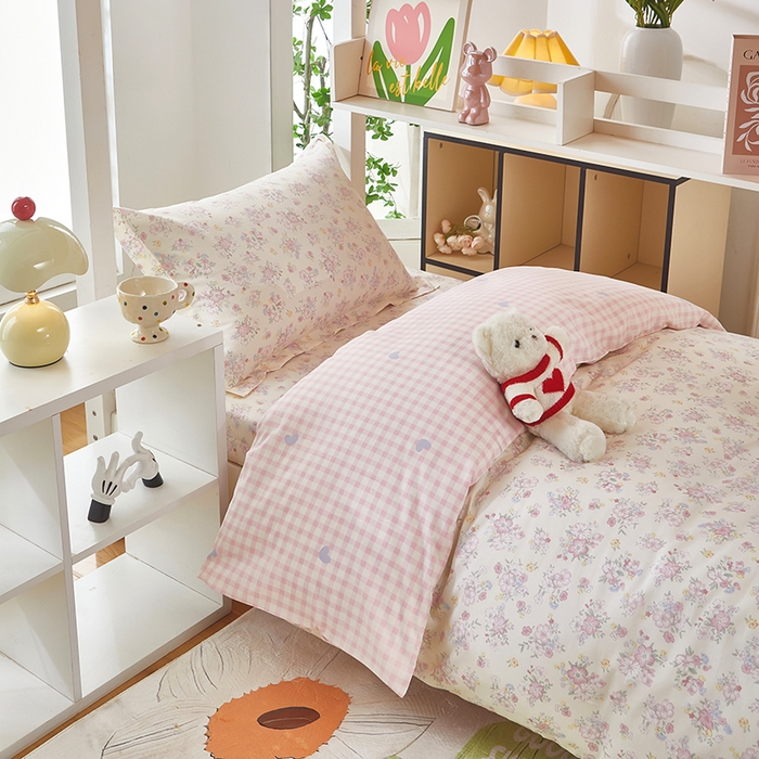 91家纺网 家纺一手货源 找家纺 安逸家纺 2024新款全棉学生三件套纯棉学生宿舍三件套 洛琳粉