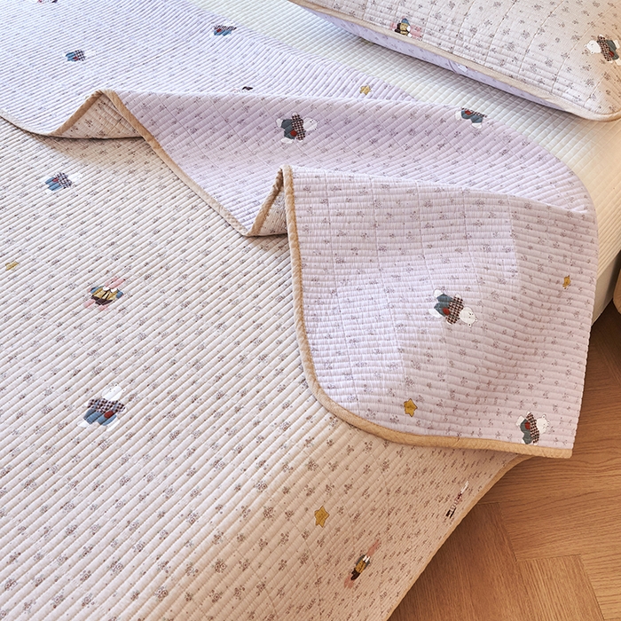 91家纺网 家纺一手货源 找家纺 莎果家纺 2025新款12868双面纯棉床盖三件套 小伙伴