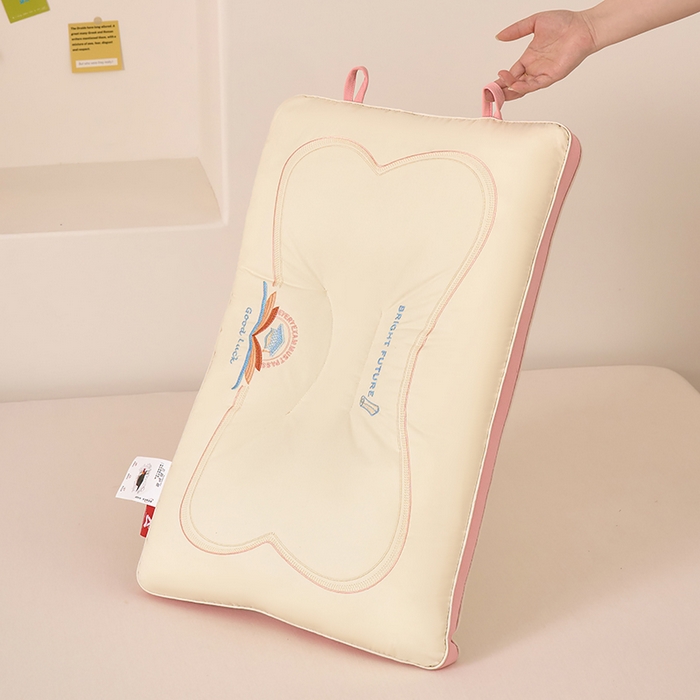 91家纺网 家纺一手货源 找家纺 大熊枕芯 2025新款亲子款好运连连幼儿园儿童学生成人低枕头枕芯单枕芯 goodluck好运连连水洗枕-粉色 48x74cm低枕/只