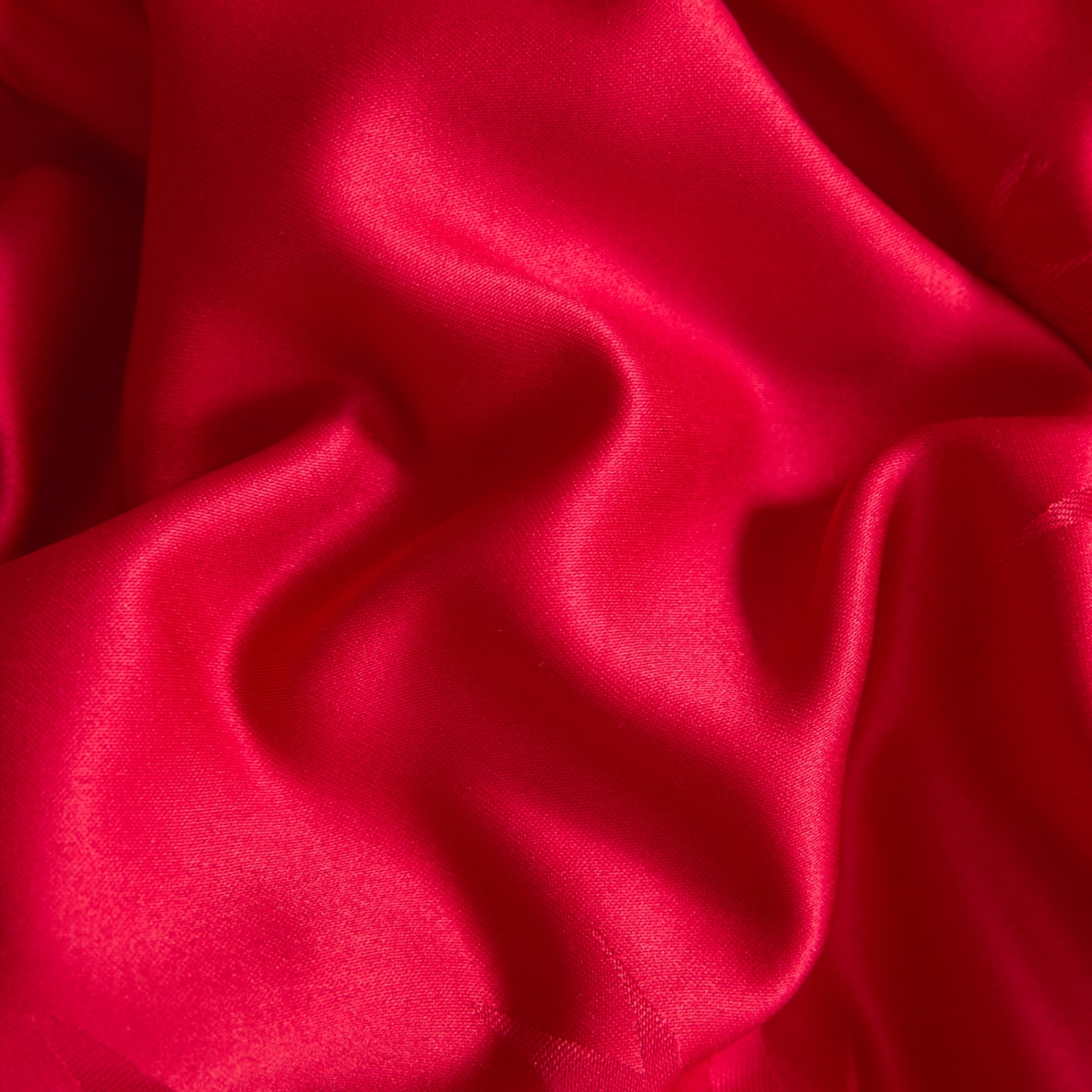 91家纺网 家纺一手货源 找家纺 千希家纺 2025新款亲肤舒适亮丝提花婚庆系列四件套 竹影喜