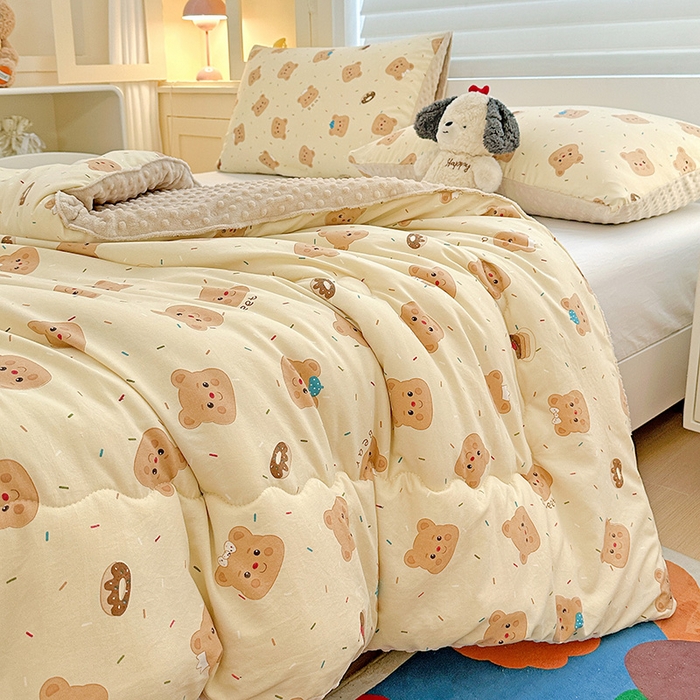 91家纺网 家纺一手货源 找家纺 Mata蔓塔家 2025新款亲肤舒适水洗棉豆豆被被子被芯 奥利奥小熊 