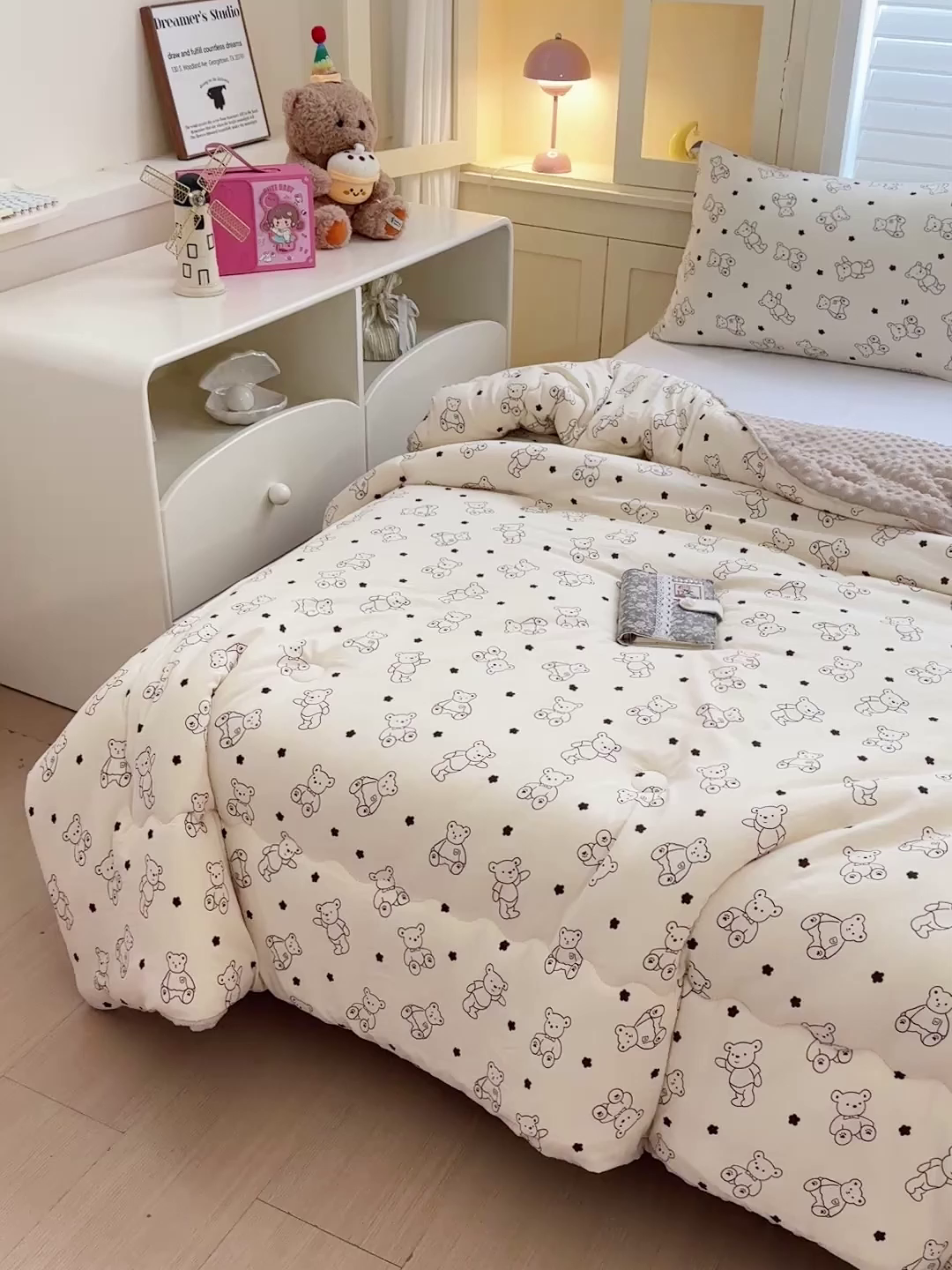 91家纺网 家纺一手货源 找家纺 Mata蔓塔家 2025新款亲肤舒适水洗棉豆豆被被子被芯 小熊院长