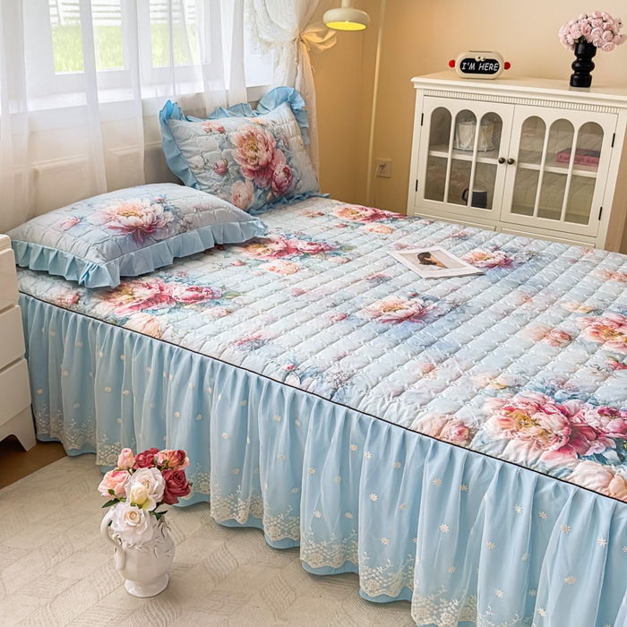 91家纺网 家纺一手货源 找家纺 家之硕家纺 2025春夏新款鹿锦棉蕾丝花边夹棉四件套 国色天香