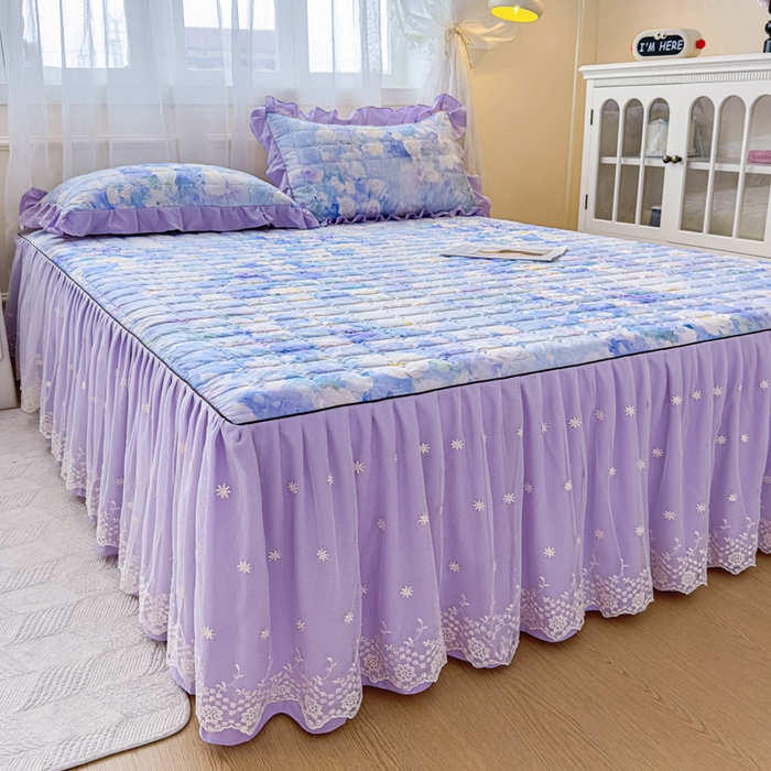 91家纺网 家纺一手货源 找家纺 家之硕家纺 2025春夏新款鹿锦棉蕾丝花边夹棉四件套 花香四溢