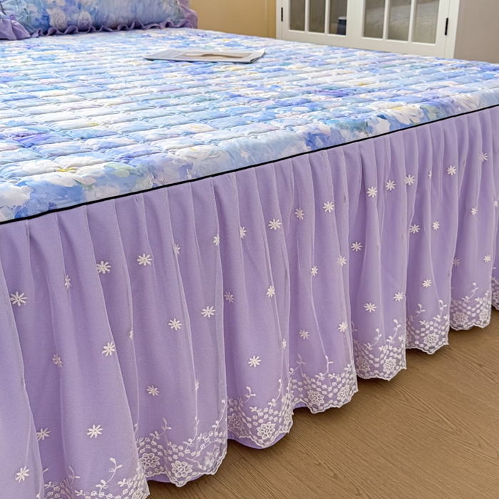 91家纺网 家纺一手货源 找家纺 家之硕家纺 2025春夏新款鹿锦棉蕾丝花边夹棉四件套 花香四溢