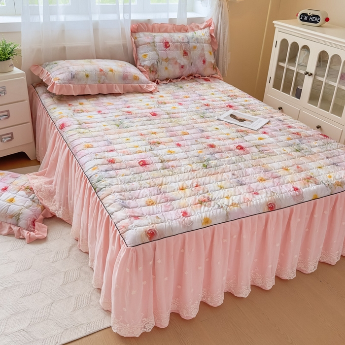 91家纺网 家纺一手货源 找家纺 家之硕家纺 2025春夏新款鹿锦棉蕾丝花边夹棉四件套 洛香米