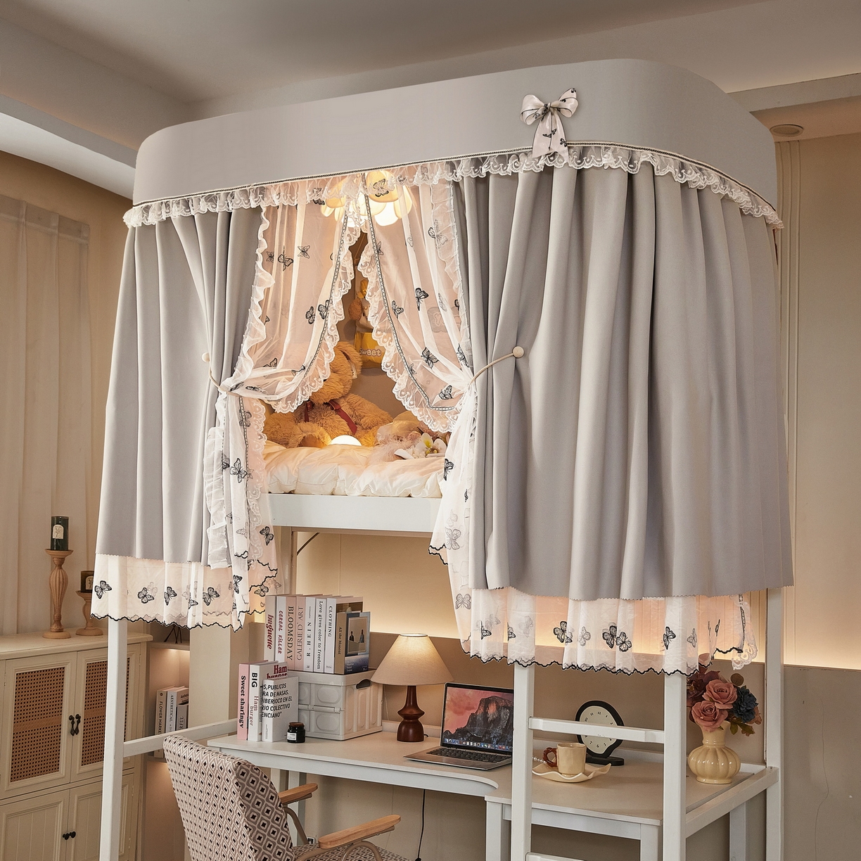 91家纺网 家纺一手货源 找家纺 夏彩 2025新款学生新款雪纺蕾丝强遮光可升降U型轨道蚊帐 蝴蝶花