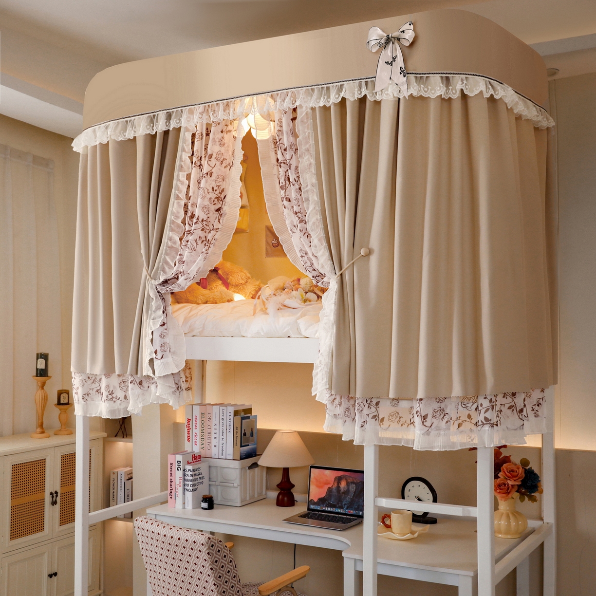 91家纺网 家纺一手货源 找家纺 夏彩 2025新款学生新款雪纺蕾丝强遮光可升降U型轨道蚊帐 甜心玫瑰