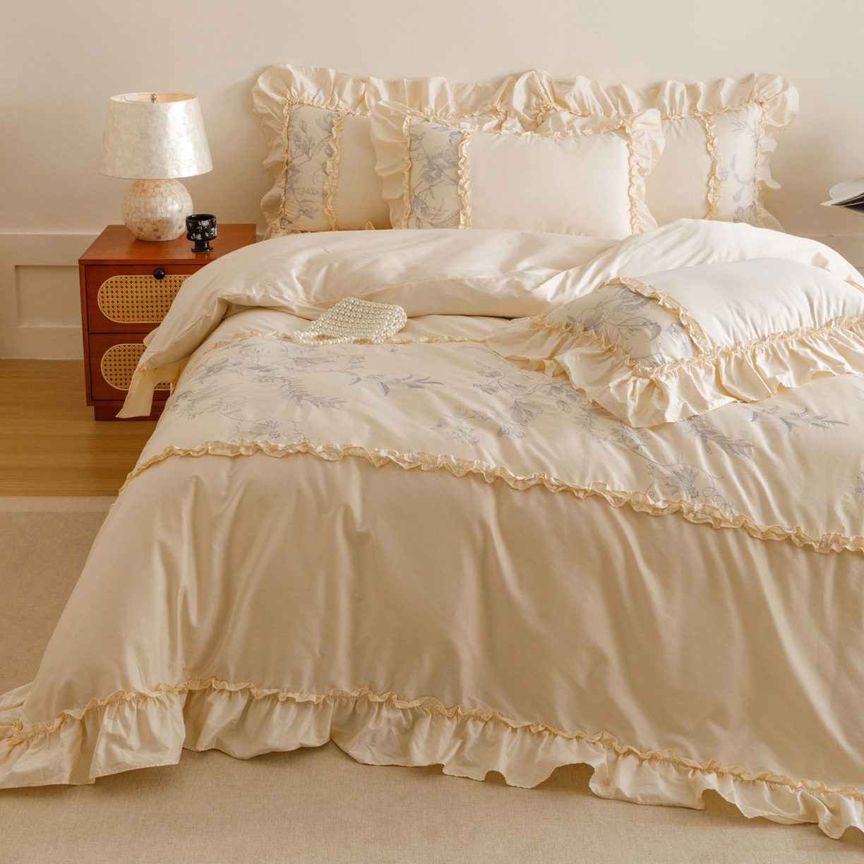 91家纺网 家纺一手货源 找家纺 沐棉家居 2025新款法式轻奢100支贡缎长绒棉四件套 安娜