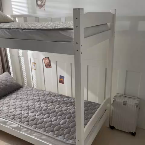 91家纺网 家纺一手货源 找家纺 老帅的工厂店2025新款A类水洗棉珩绣棉花床褥雅士灰