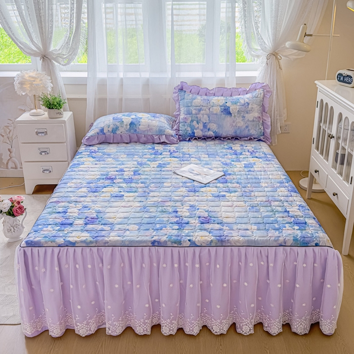 91家纺网 家纺一手货源 找家纺 家之硕家纺 2025春夏新款鹿锦棉蕾丝花边夹棉床裙单床裙床裙单件 花香四溢