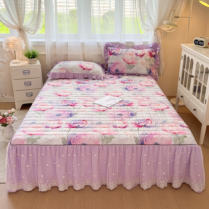 91家纺网 家纺一手货源 找家纺 家之硕家纺 2025春夏新款鹿锦棉蕾丝花边夹棉床裙单床裙床裙单件 陌上花开