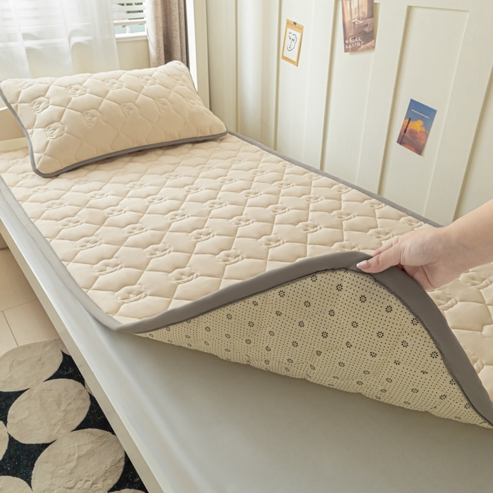 91家纺网 家纺一手货源 找家纺 （总）老帅的工厂店 2025新款A类水洗棉棉花床垫--小床图