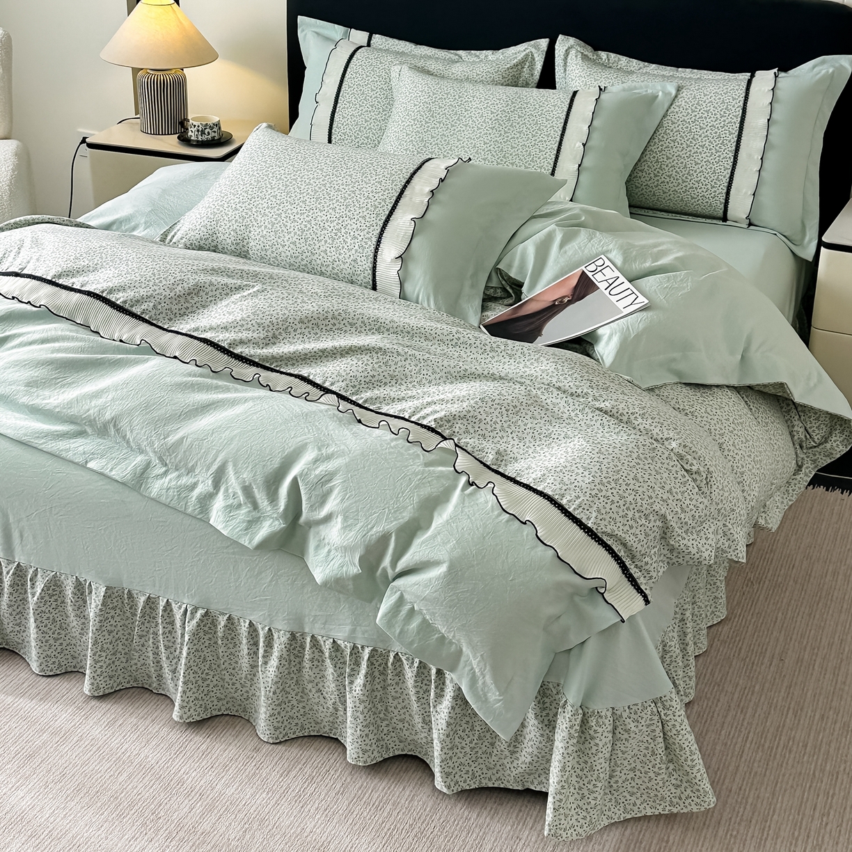 91家纺网 家纺一手货源 找家纺 梓之赫 2025新款斜纹棉AB床裙雪纺花边四件套 清新绿