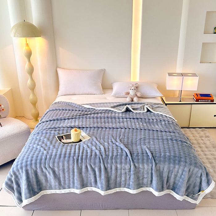 91家纺网 家纺一手货源 找家纺 南方印象  2025新款兔绒毛毯 蓝色