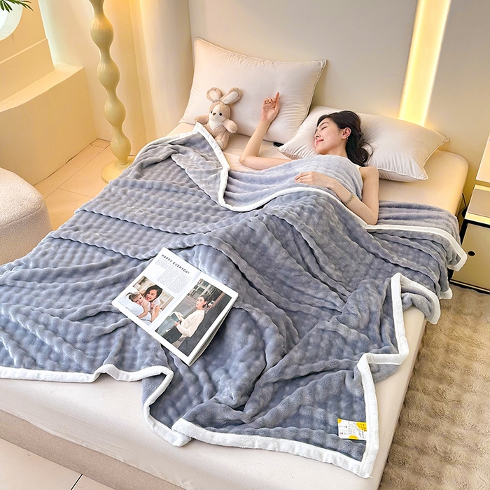 91家纺网 家纺一手货源 找家纺 南方印象  2025新款兔绒毛毯 蓝色