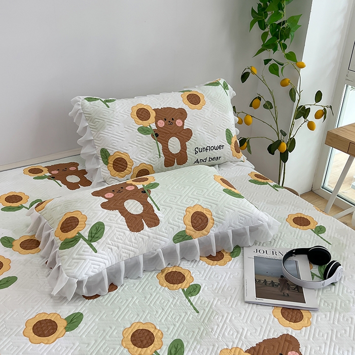 91家纺网 家纺一手货源 找家纺 梦舒羽2025新款夹棉花边双人枕套单人加厚短款枕芯套-单只装 可爱熊