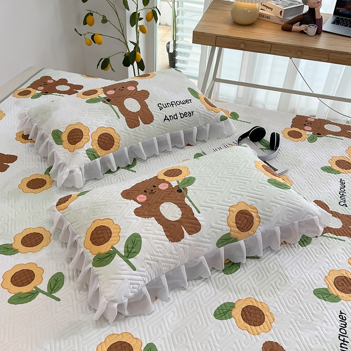 91家纺网 家纺一手货源 找家纺 梦舒羽2025新款夹棉花边双人枕套单人加厚短款枕芯套-单只装 可爱熊