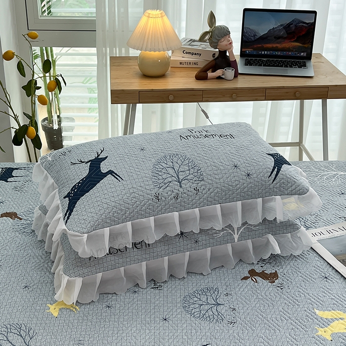 91家纺网 家纺一手货源 找家纺 梦舒羽2025新款夹棉花边双人枕套单人加厚短款枕芯套-单只装 草丛鹿