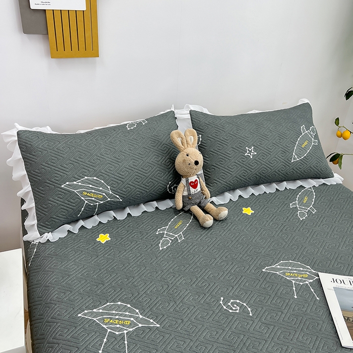 91家纺网 家纺一手货源 找家纺 梦舒羽2025新款夹棉花边双人枕套单人加厚短款枕芯套-单只装 飞船