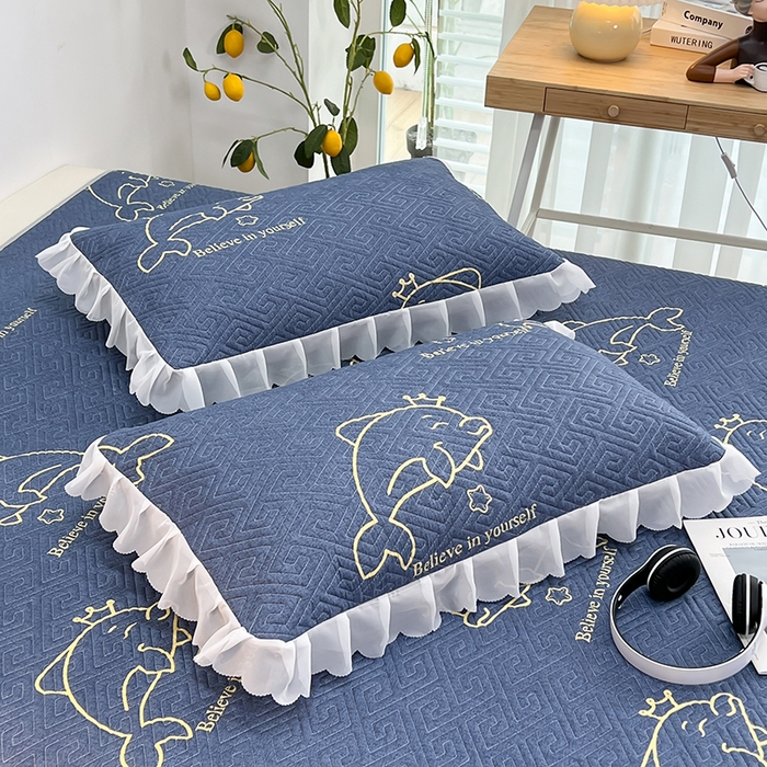 91家纺网 家纺一手货源 找家纺 梦舒羽2025新款夹棉花边双人枕套单人加厚短款枕芯套-单只装 海豚湾