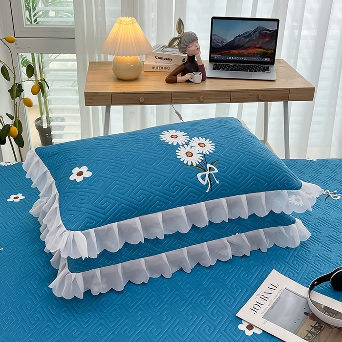 91家纺网 家纺一手货源 找家纺 梦舒羽2025新款夹棉花边双人枕套单人加厚短款枕芯套-单只装 花海