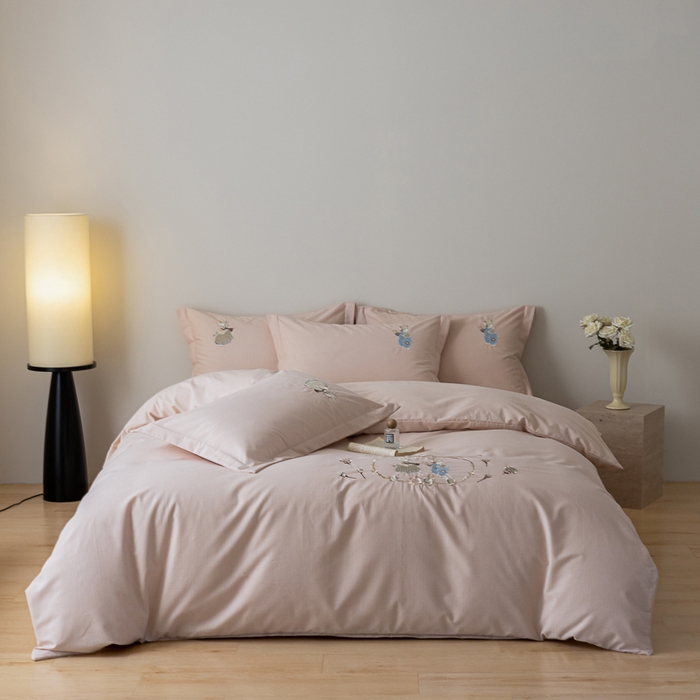 91家纺网 家纺一手货源 找家纺 巧玲珑 2025新款生态四件套卡诺其-卡其