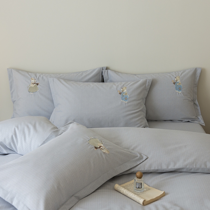 91家纺网 家纺一手货源 找家纺 巧玲珑 2025新款生态四件套卡诺其-摩卡