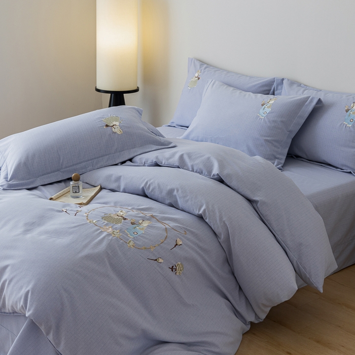 91家纺网 家纺一手货源 找家纺 巧玲珑 2025新款生态四件套卡诺其-绅士灰