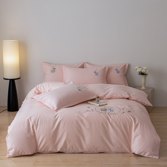 91家纺网 家纺一手货源 找家纺 巧玲珑 2025新款生态四件套卡诺其-玉