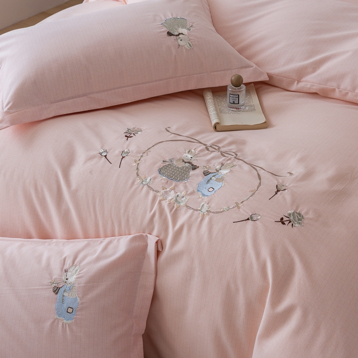 91家纺网 家纺一手货源 找家纺 巧玲珑 2025新款生态四件套卡诺其-玉