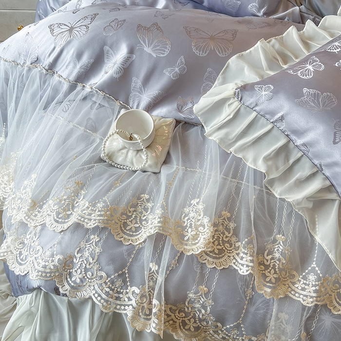 91家纺网 家纺一手货源 找家纺 网红馆（ck家纺） 2025新款提花蕾丝花边床裙四件套 蝶影星光-灰