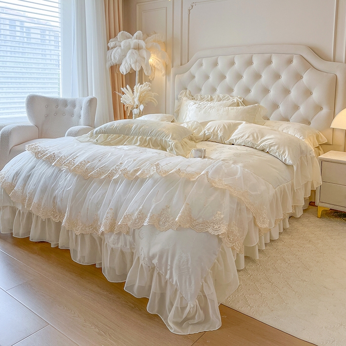 91家纺网 家纺一手货源 找家纺 网红馆（ck家纺） 2025新款提花蕾丝花边床裙四件套 蝶影星光-米