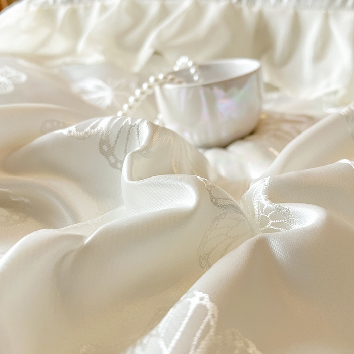 91家纺网 家纺一手货源 找家纺 网红馆（ck家纺） 2025新款提花蕾丝花边床裙四件套 蝶影星光-米