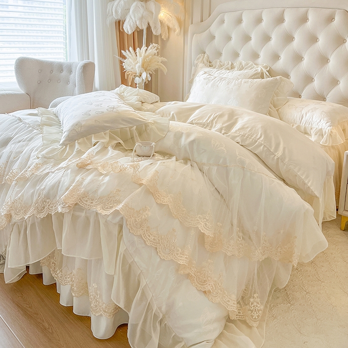 91家纺网 家纺一手货源 找家纺 网红馆（ck家纺） 2025新款提花蕾丝花边床裙四件套 蝶影星光-米